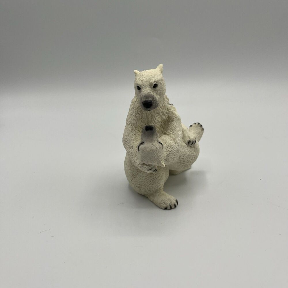 Castagna ALABASTER Kissing Polar Bears Figurine 0337 BEARS